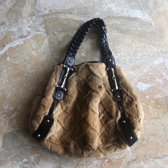 Gucci mink fur bag - Picture 1 of 3